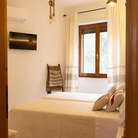 Apartamento Domo De Ciu Nenneddu Oliena